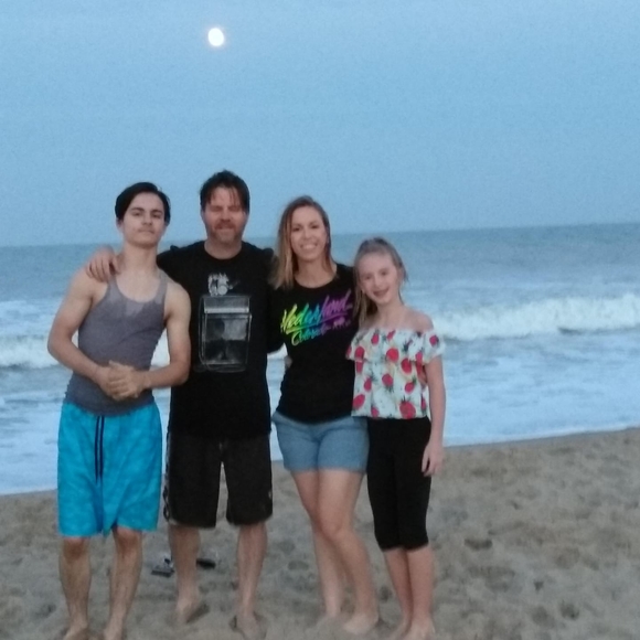 Meet your Posher, Mollie - Picture 1 of 1